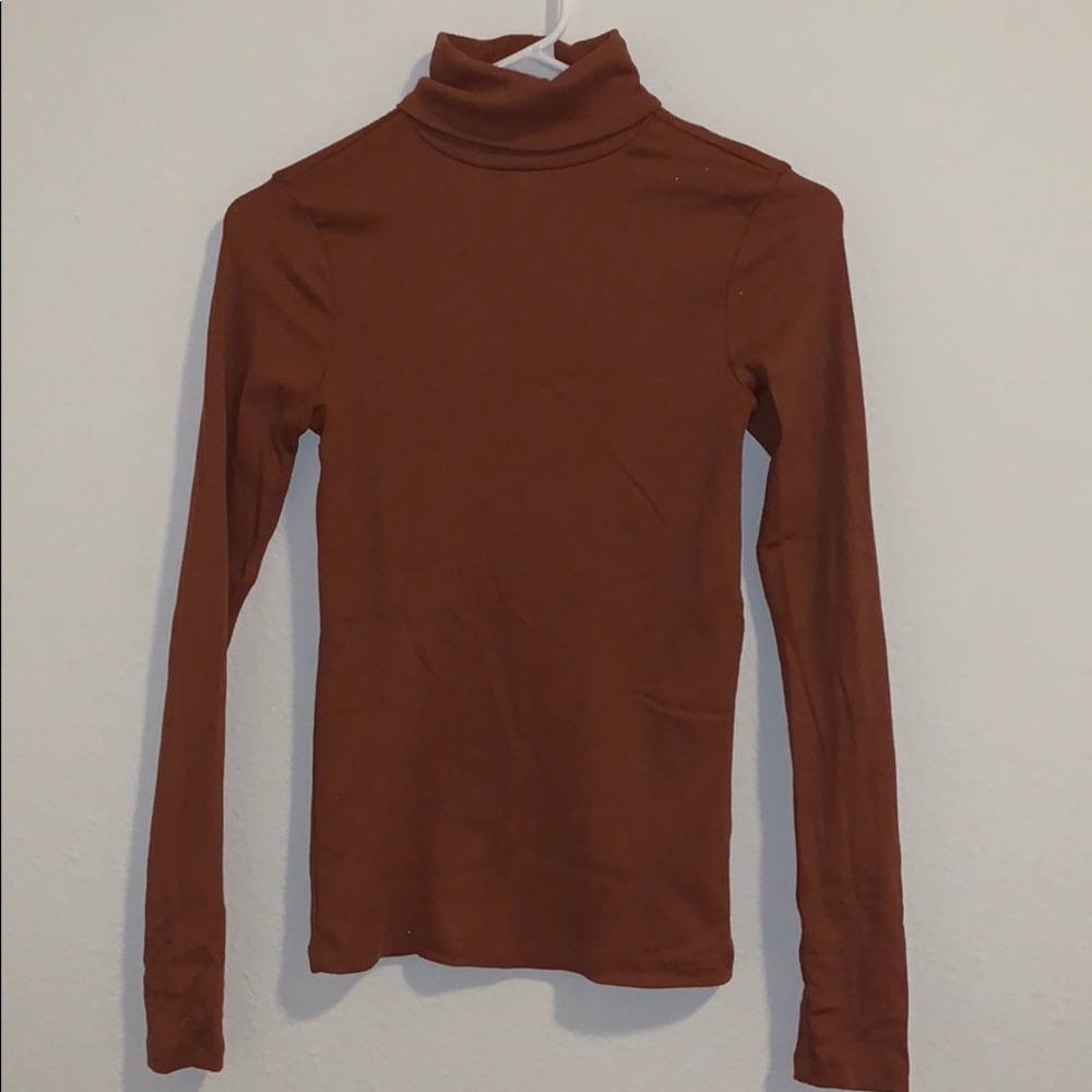 BP turtle neck